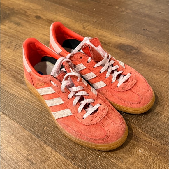 adidas Shoes - Adidas Sambas Coral and White Suede Sneakers sz 5.5 fits like US 6